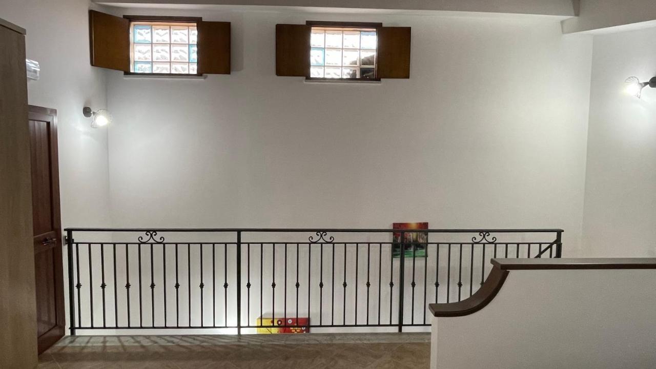 Вилла Casa Vacanze Antico Cortile Delle Palme Villagrazia Di Carini Экстерьер фото