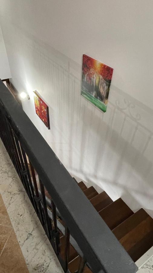 Вилла Casa Vacanze Antico Cortile Delle Palme Villagrazia Di Carini Экстерьер фото